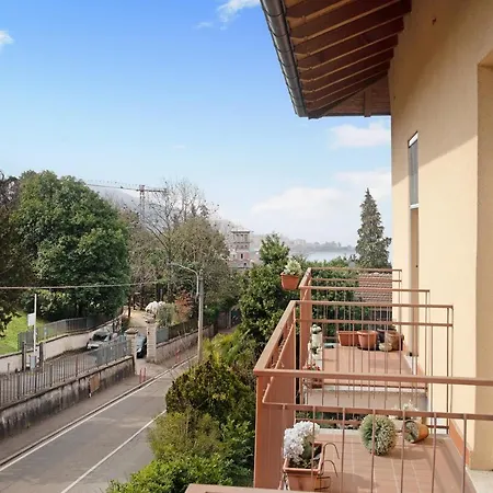 Apartment Stefano Luino