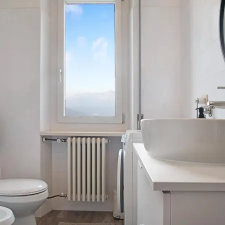 Apartment Stefano Luino